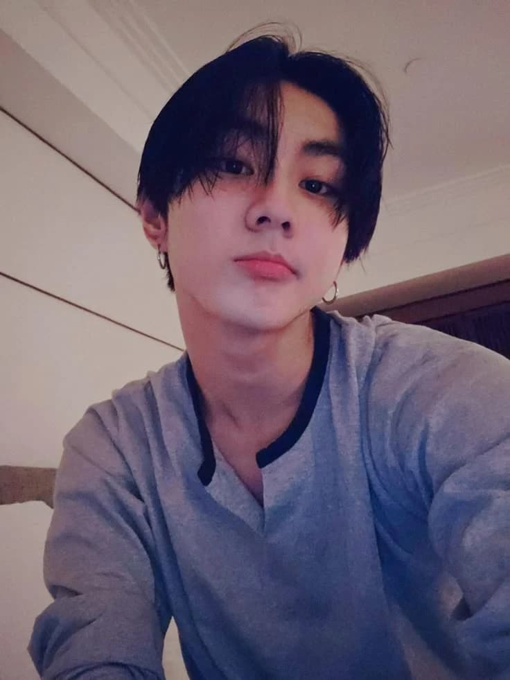 Jungwon thumbnail