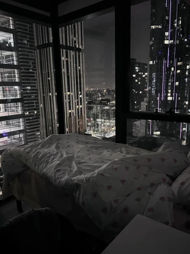 Luxury Room thumbnail