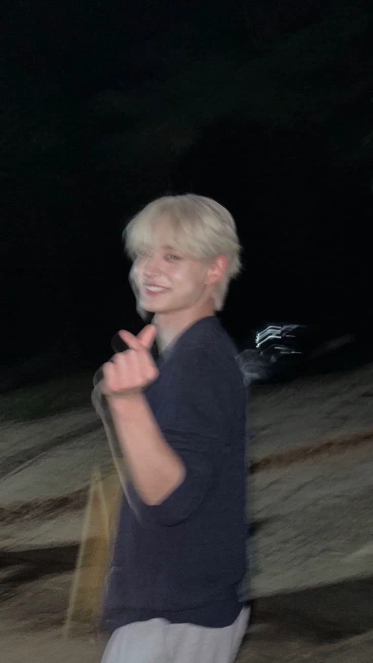 Kim Jiwoong  thumbnail