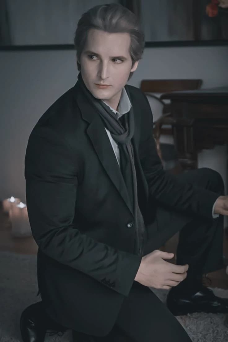 Carlisle Cullen  thumbnail