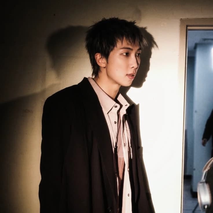 kim namjoon thumbnail