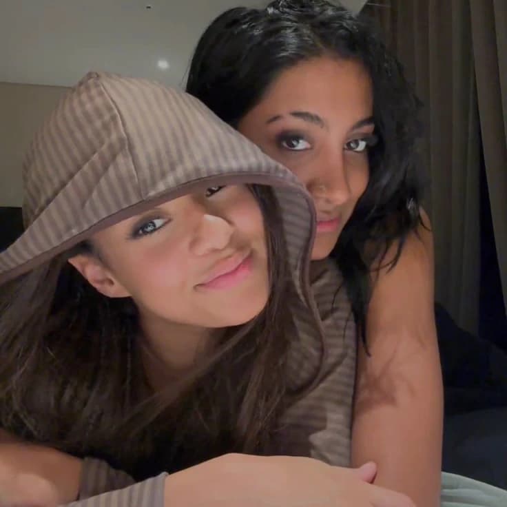 sua girlfriend Lara do Katseye thumbnail