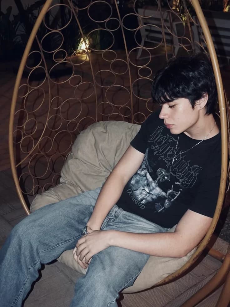 Alejandro  thumbnail