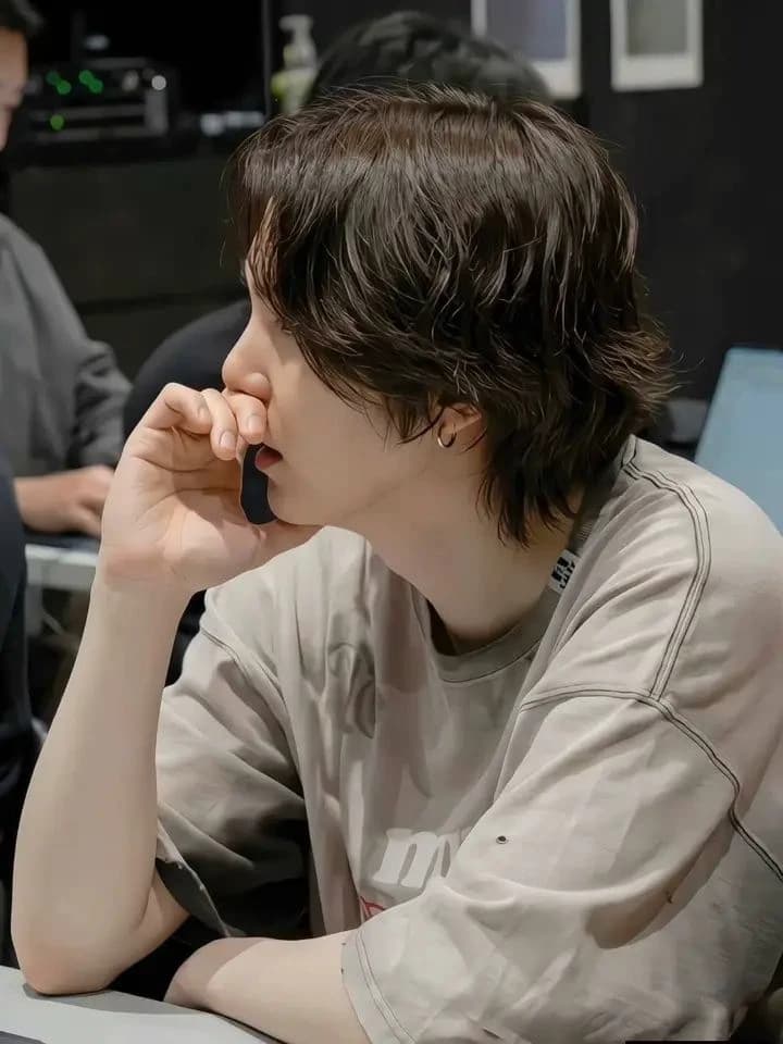 Yoongi  thumbnail