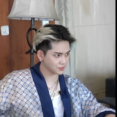 Hyunsuk thumbnail