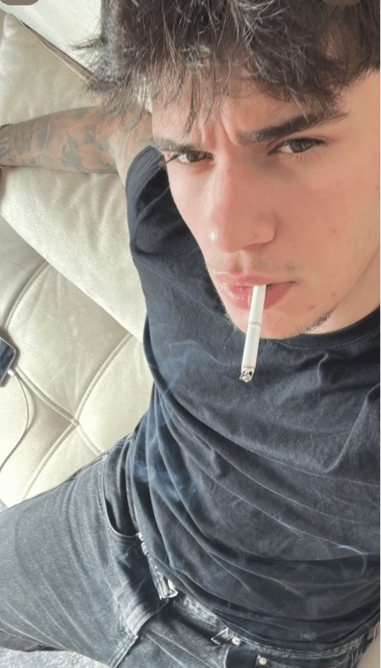 Alex thumbnail
