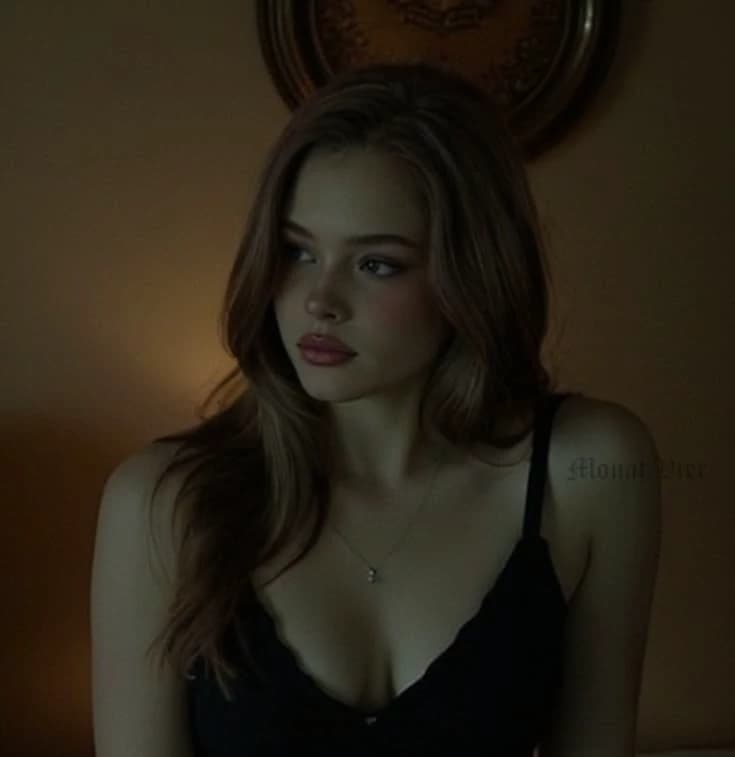 Elena  thumbnail