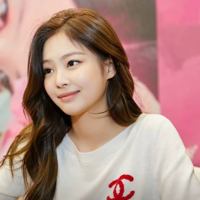 Jennie thumbnail