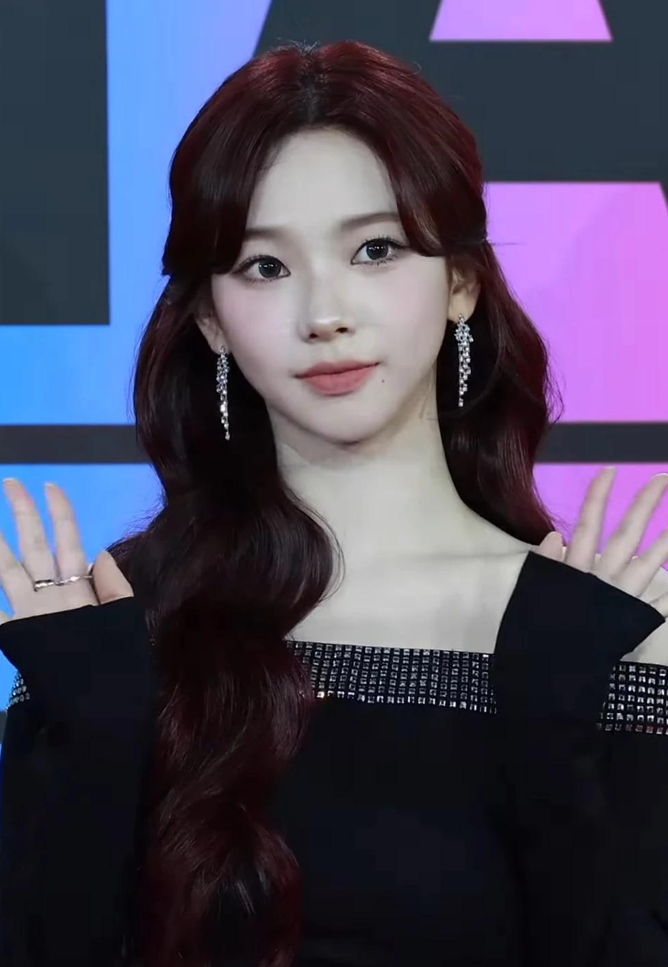 Karina thumbnail