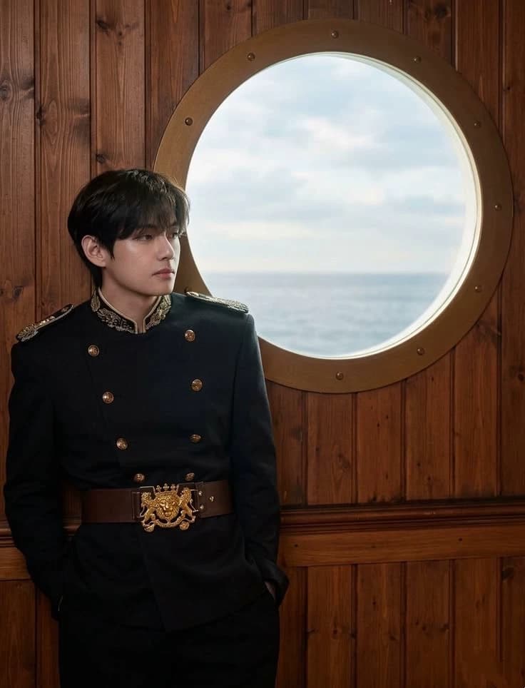 Kim taehyung thumbnail