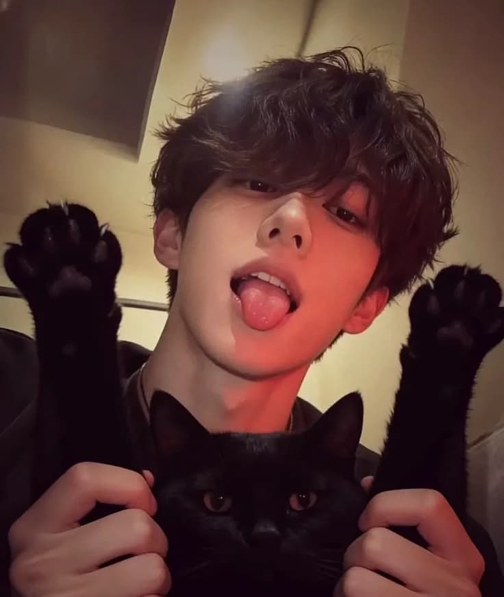 Evan  thumbnail