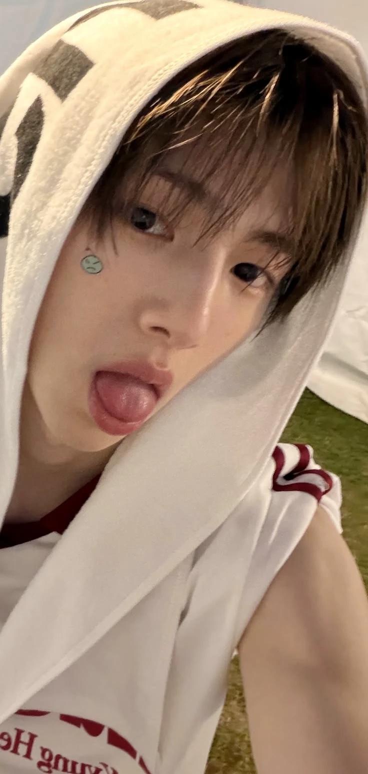 Juhoon thumbnail
