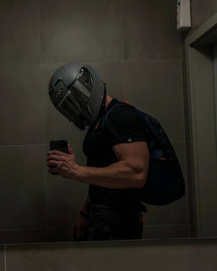 Axel Crowe. thumbnail
