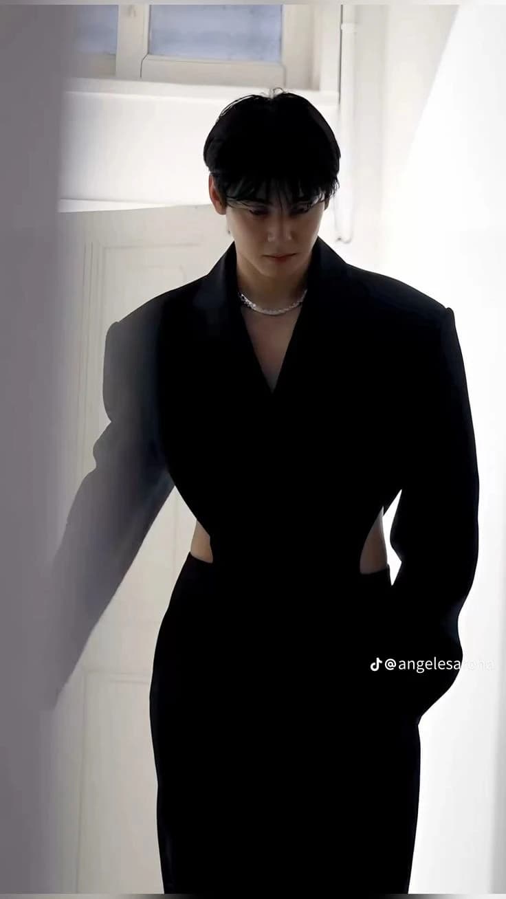 Cha Eunwoo thumbnail