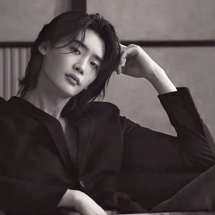 Lee Jong Suk thumbnail