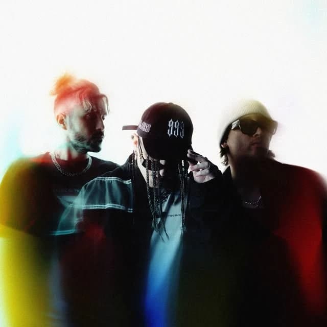 Chase Atlantic thumbnail