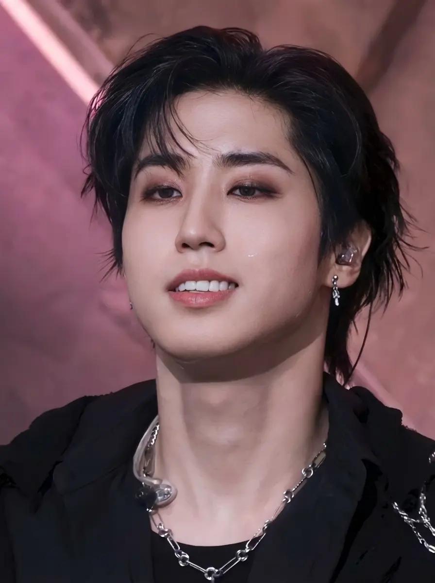 Han jisung thumbnail