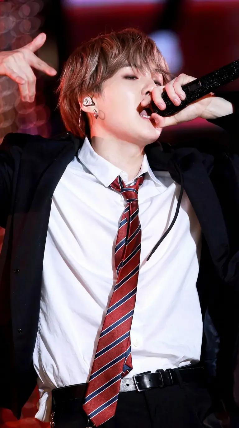 ★- Min Yoongi -★ thumbnail