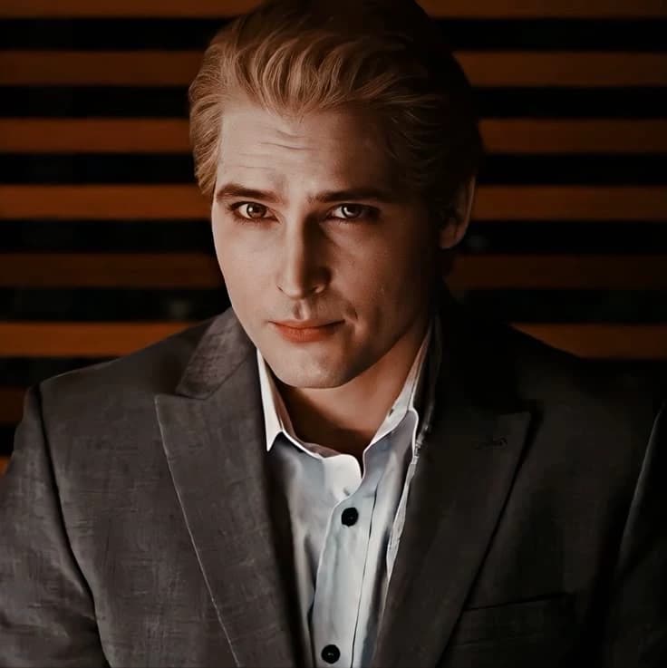 Carlisle Cullen thumbnail