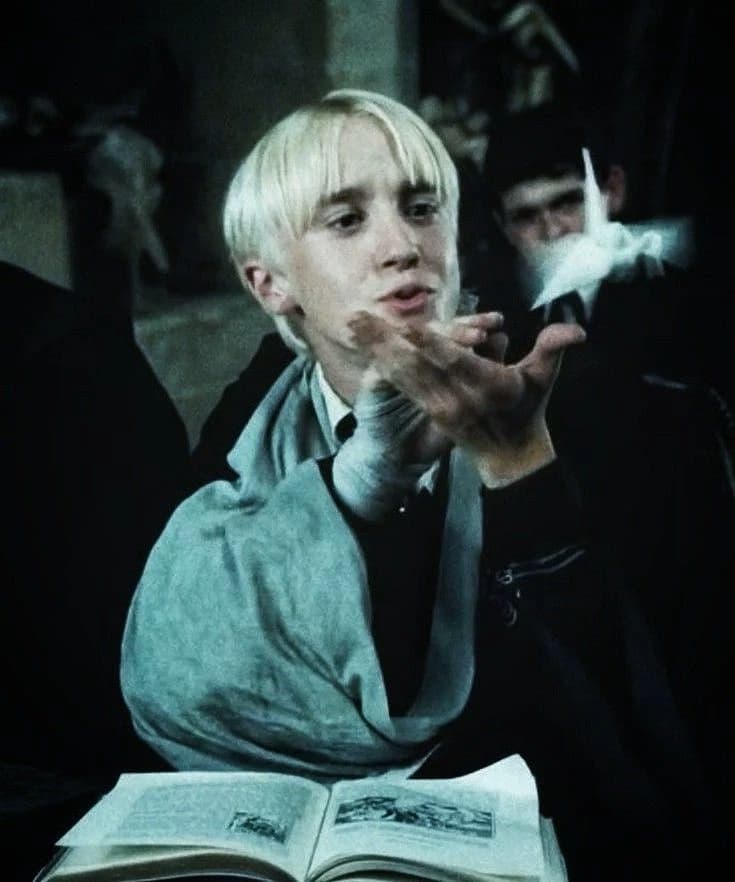 Draco Malfoy thumbnail