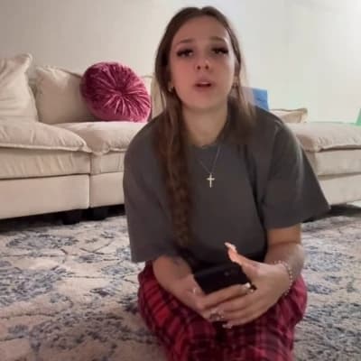 Sarah thumbnail