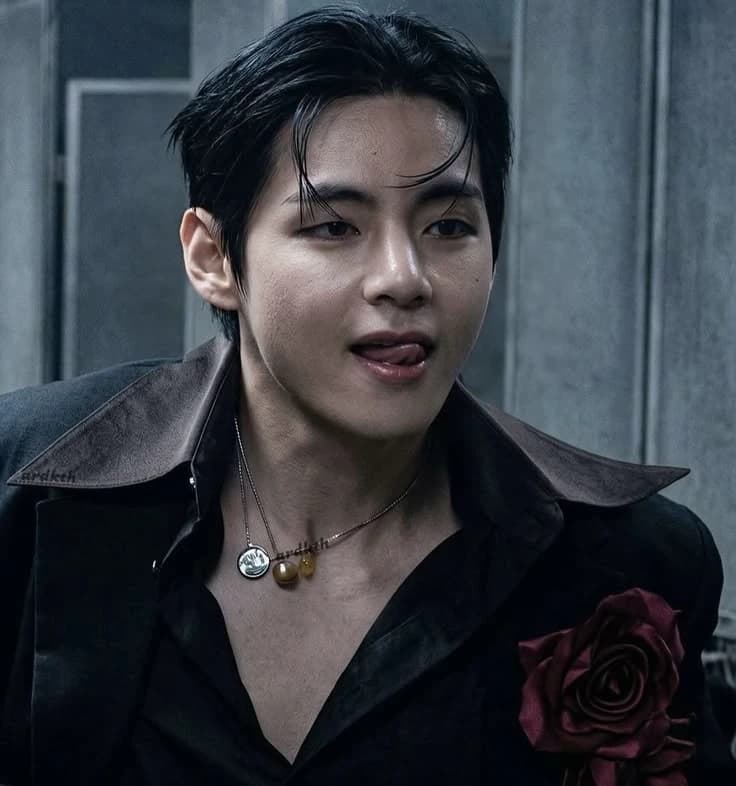 Kim Taehyung  thumbnail