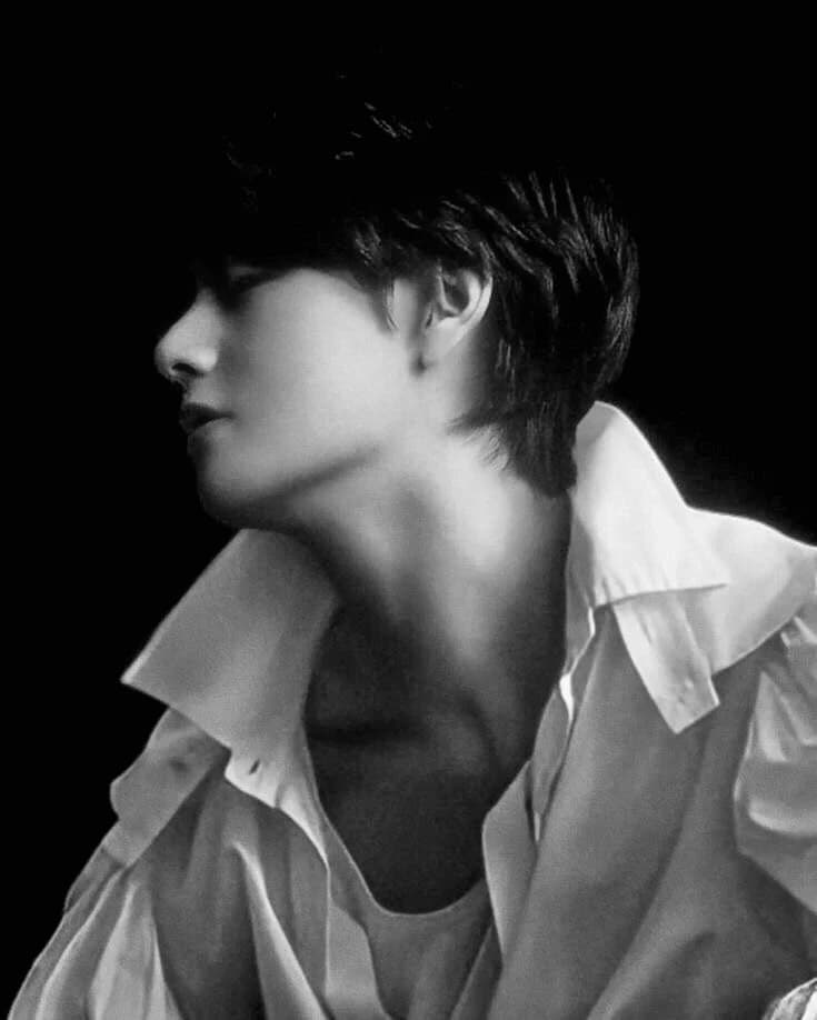 Kim Taehyung  thumbnail