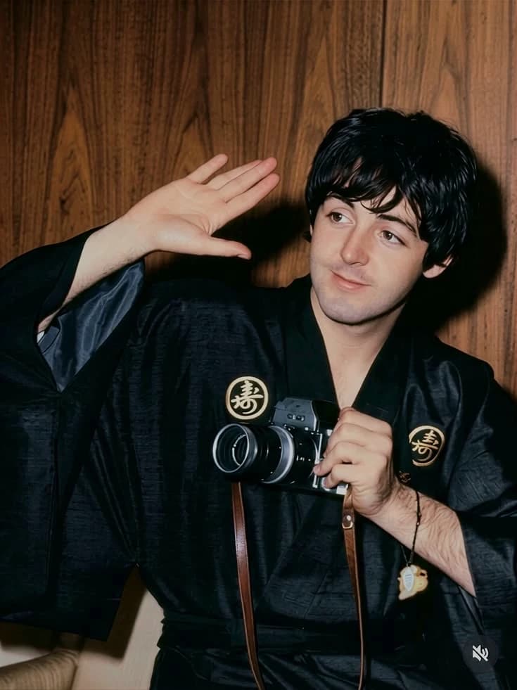 Paul McCartney  thumbnail