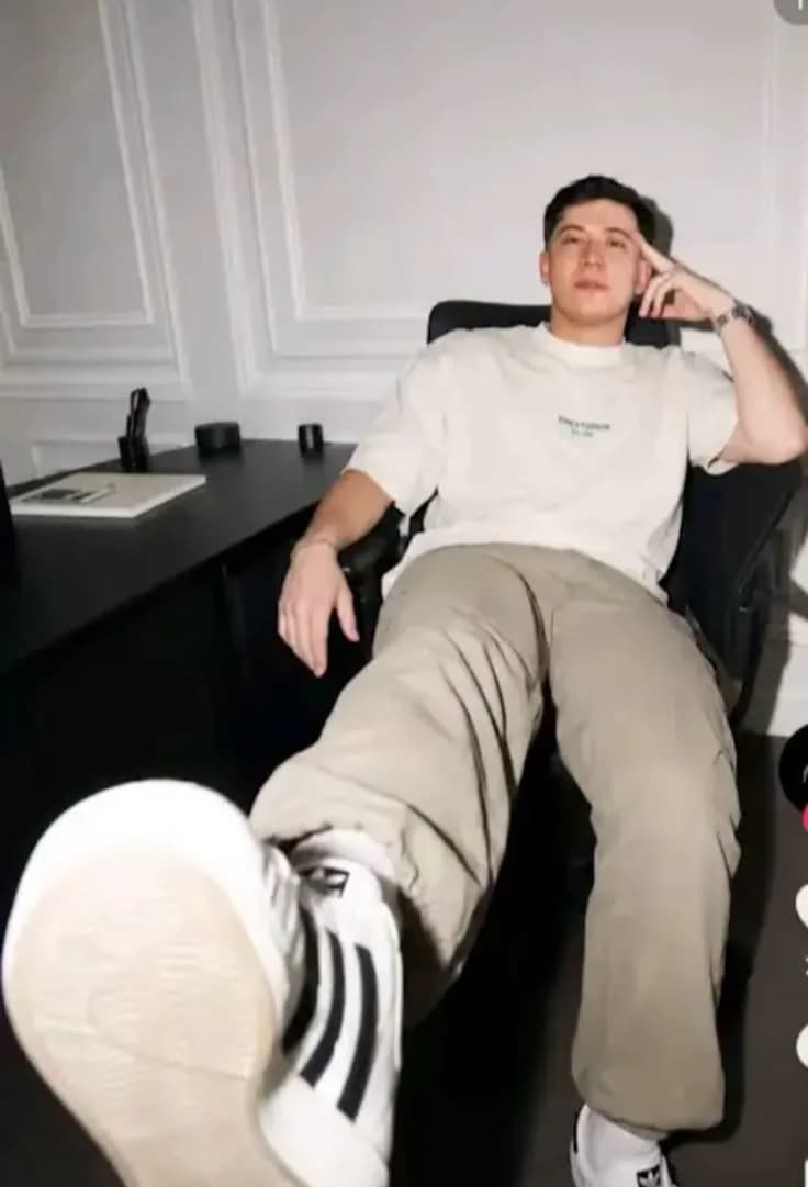 Poizi thumbnail