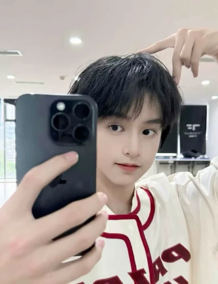 Yang Hanbo thumbnail