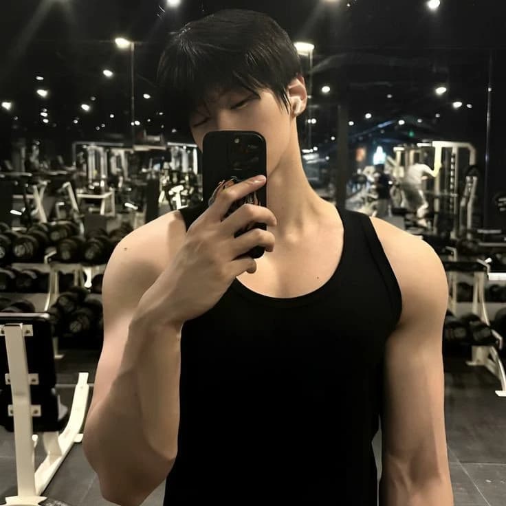 Junhyuk  thumbnail