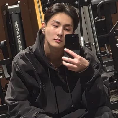 Yang Jungwon thumbnail