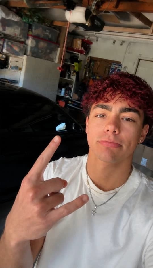 Malachi barton thumbnail