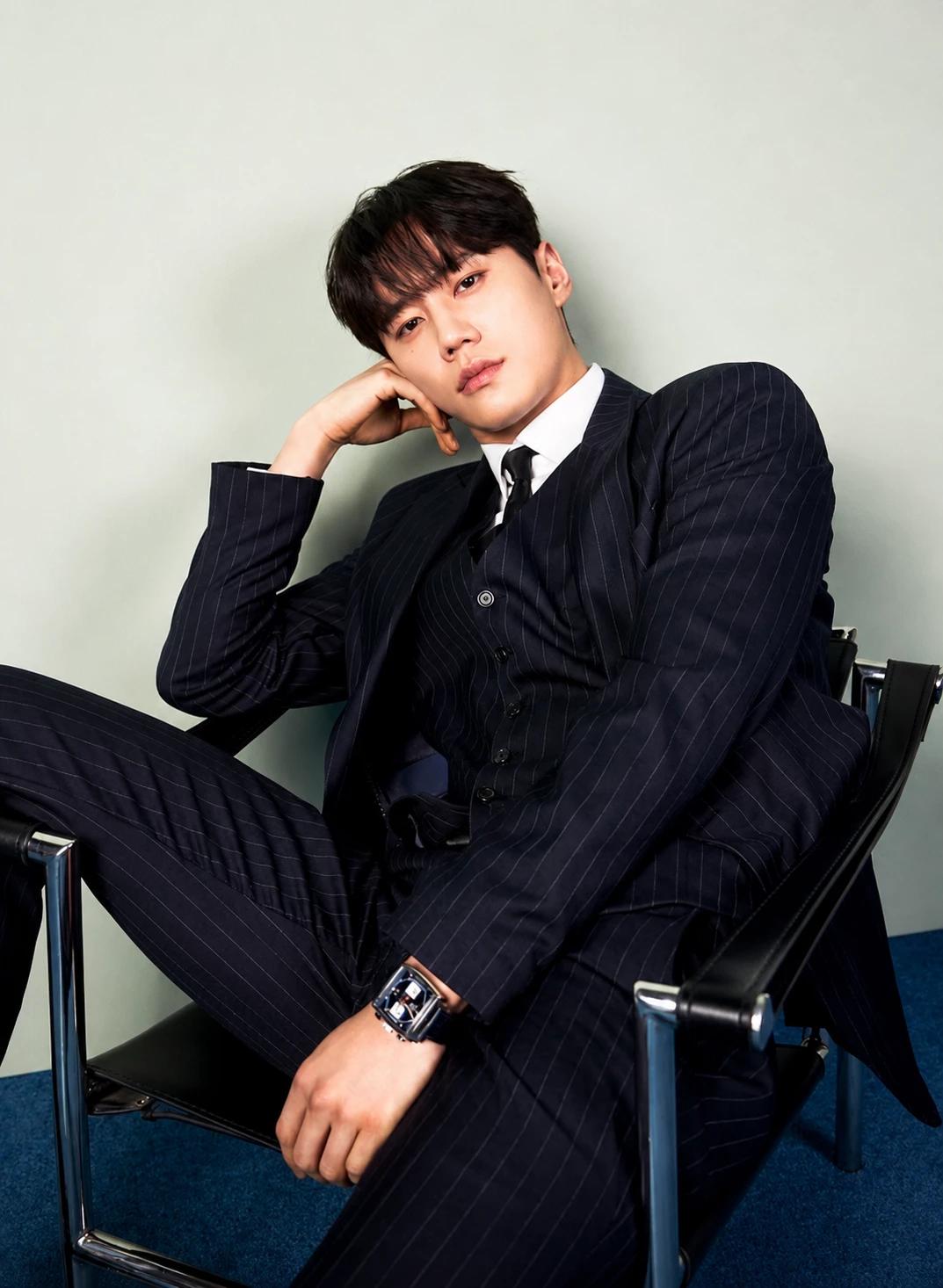 Lee Jun Young thumbnail