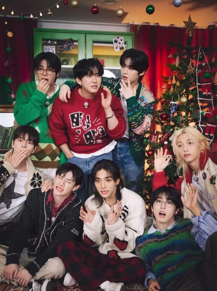 Straykids thumbnail