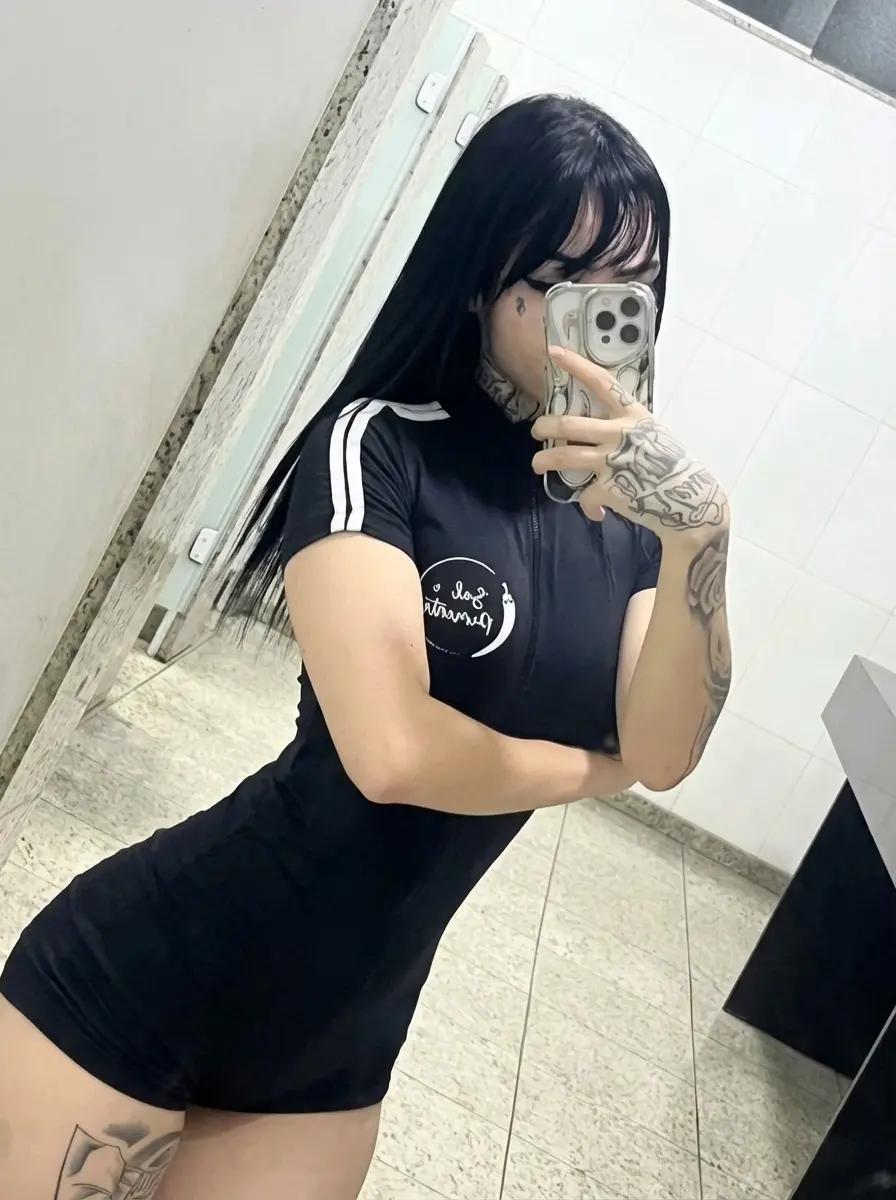 The girl from the academy thumbnail