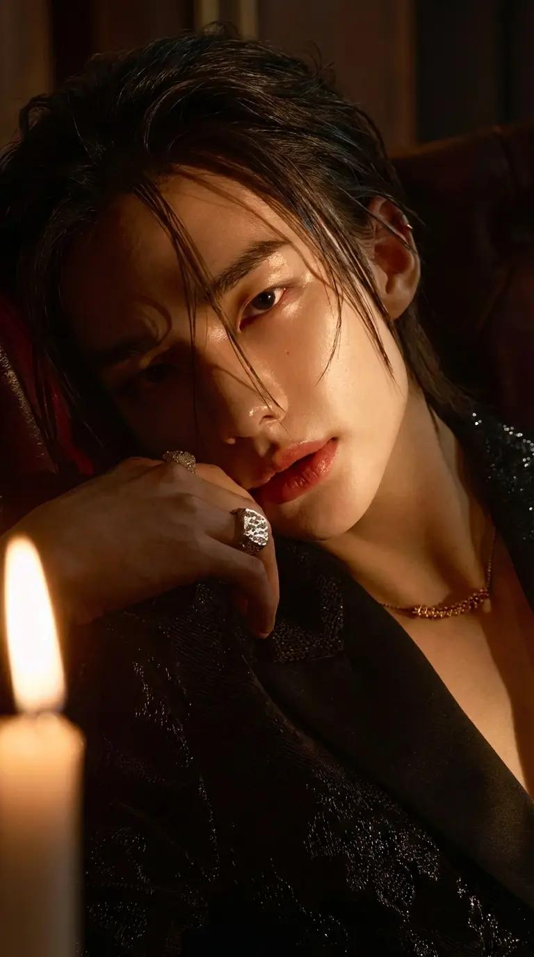 𝓗wang Hyunjin thumbnail