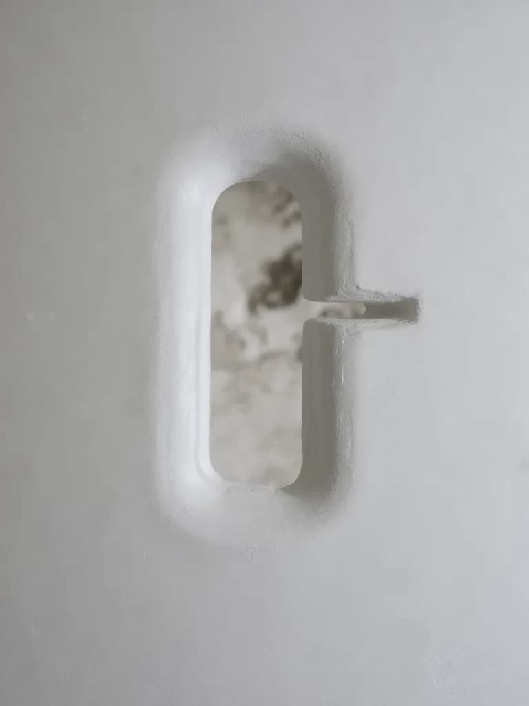 Hole in the wall  thumbnail