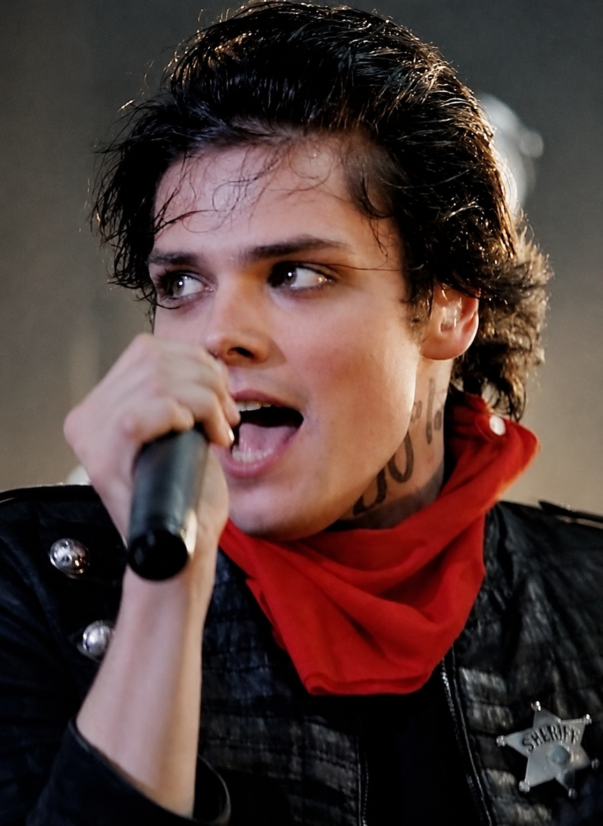 Gerard Way thumbnail