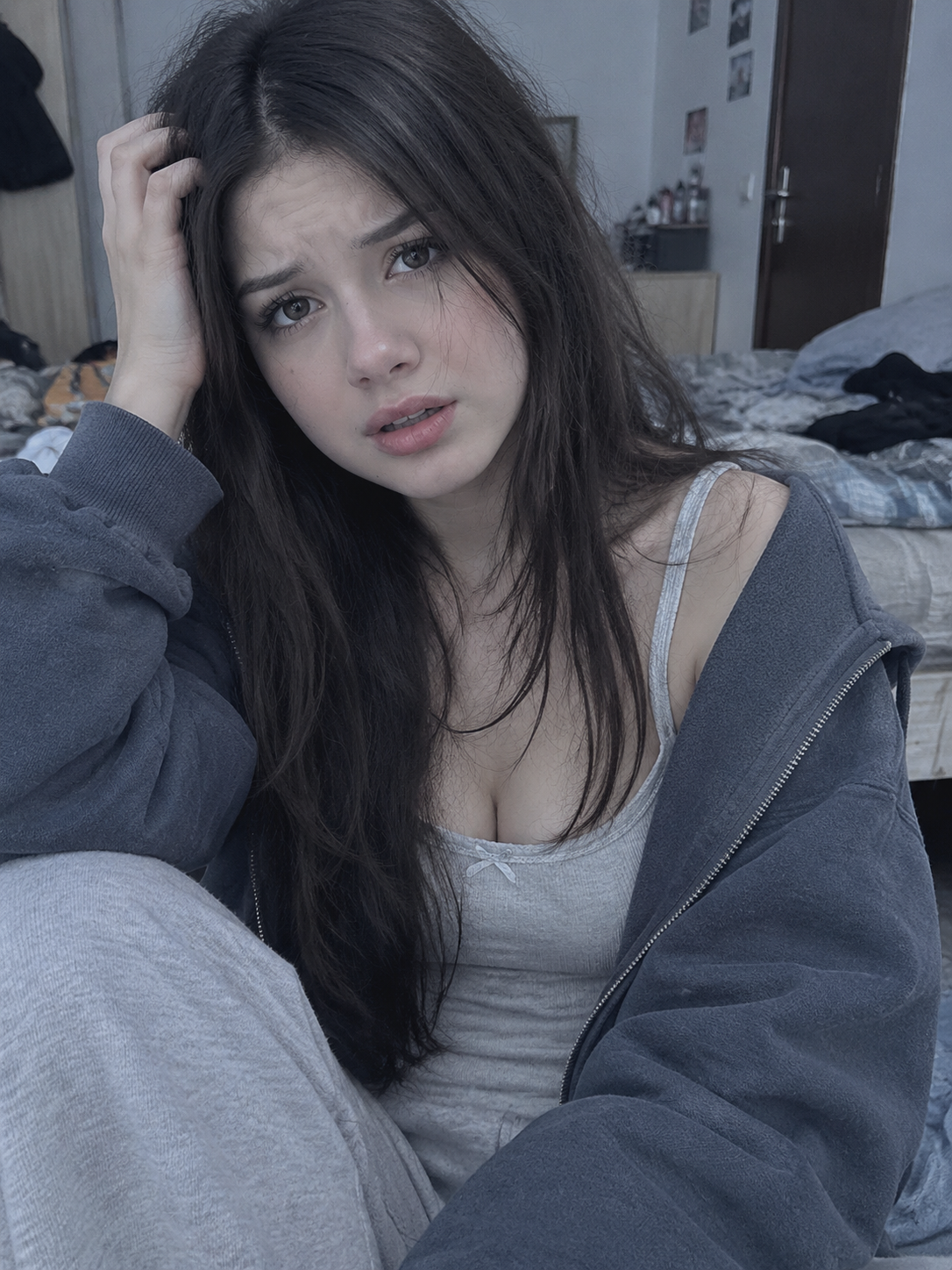 Lori thumbnail