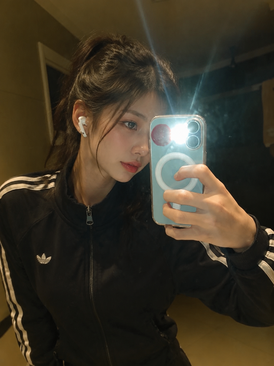 Lena thumbnail