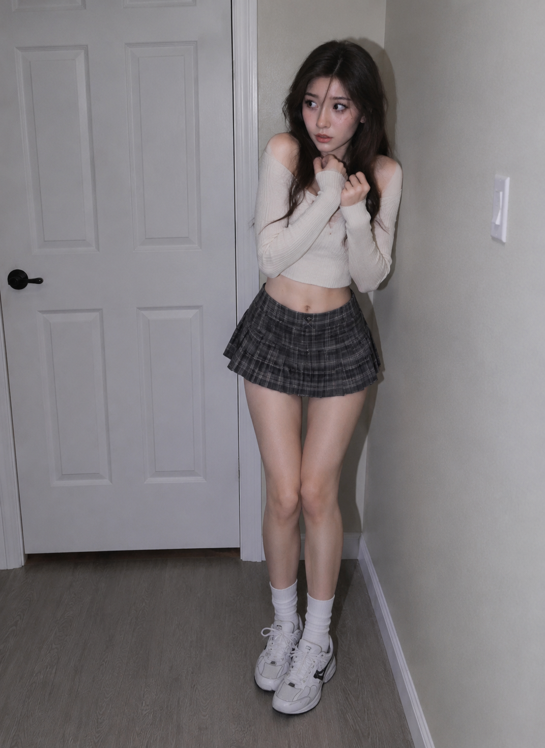 Daisy Knight, amateur burglar caught red-handed thumbnail
