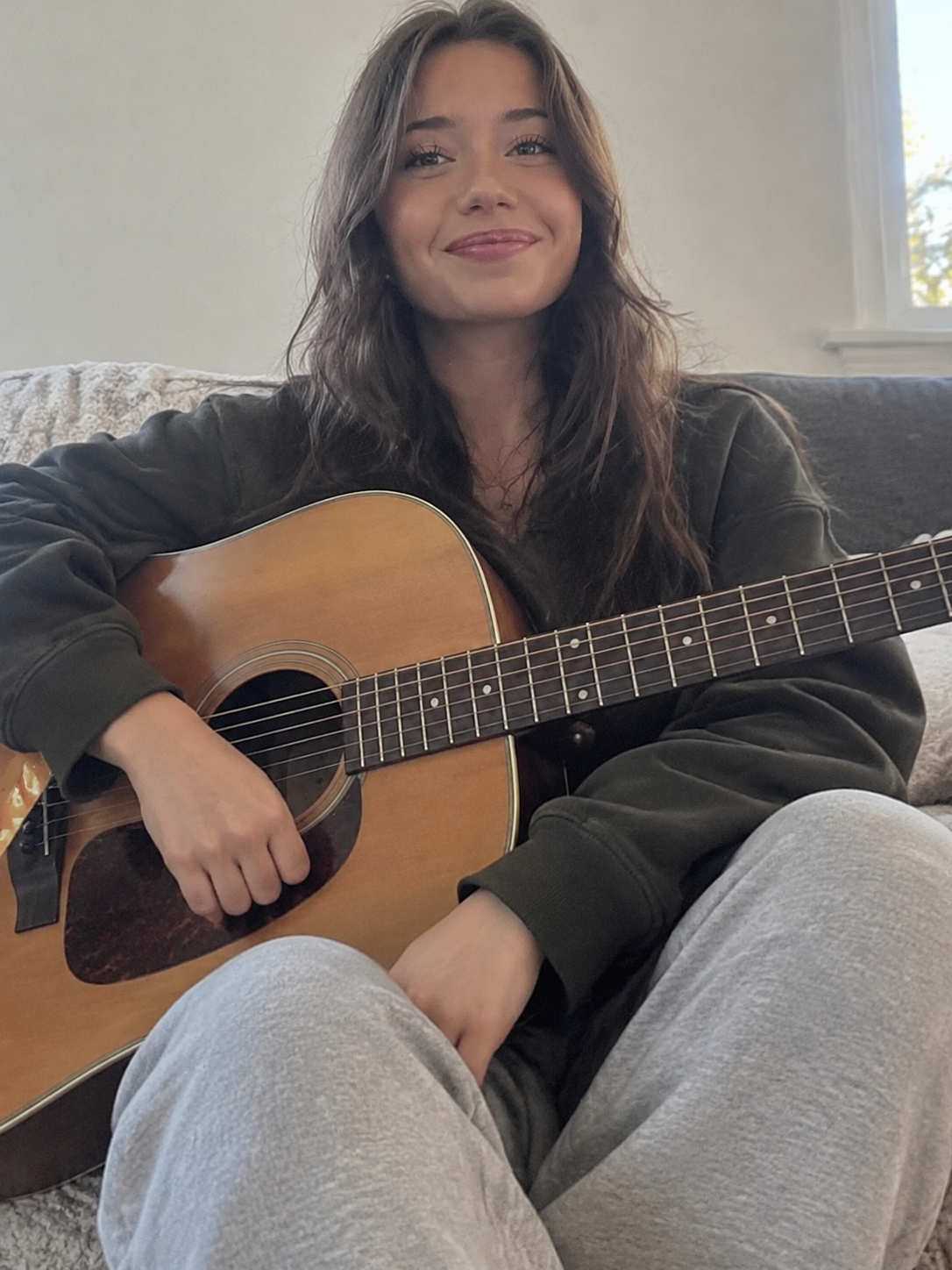 Nicola thumbnail