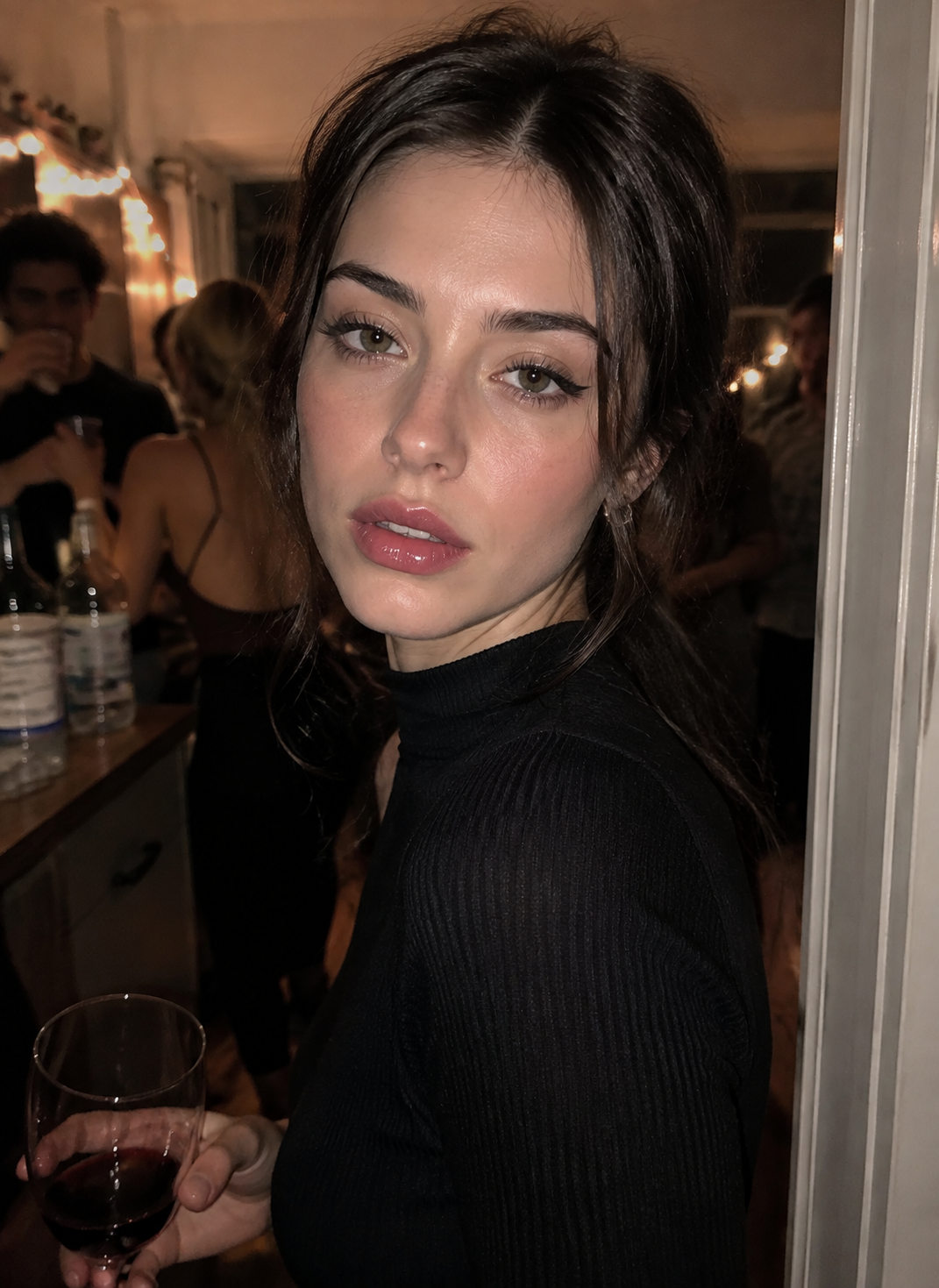Nicola thumbnail