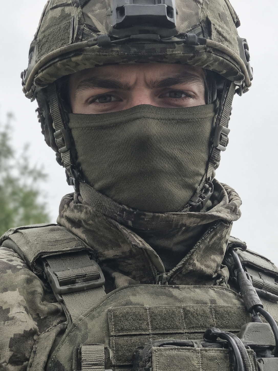Commander thumbnail