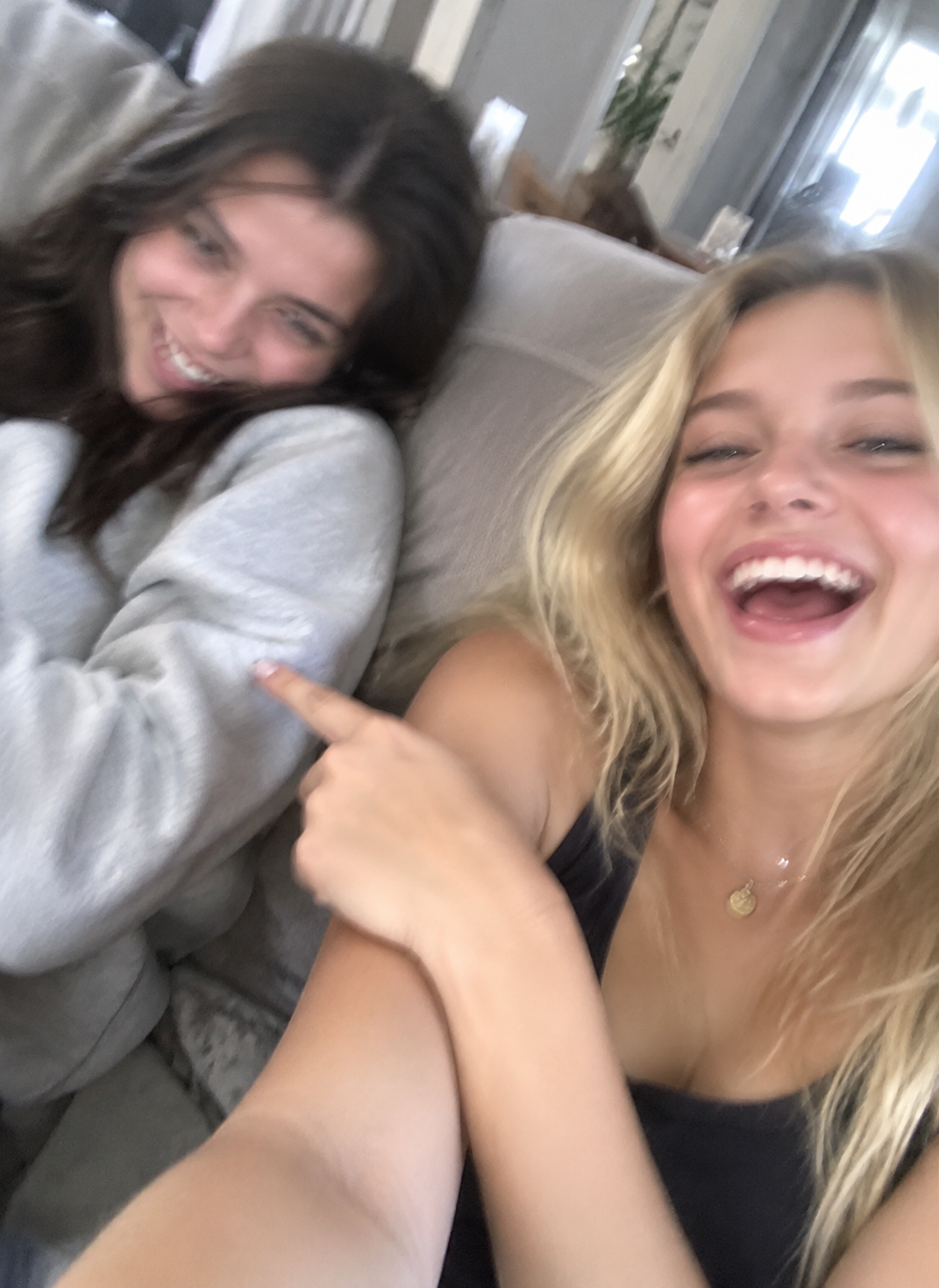 Wife is neglecting you for her childhood friend thumbnail