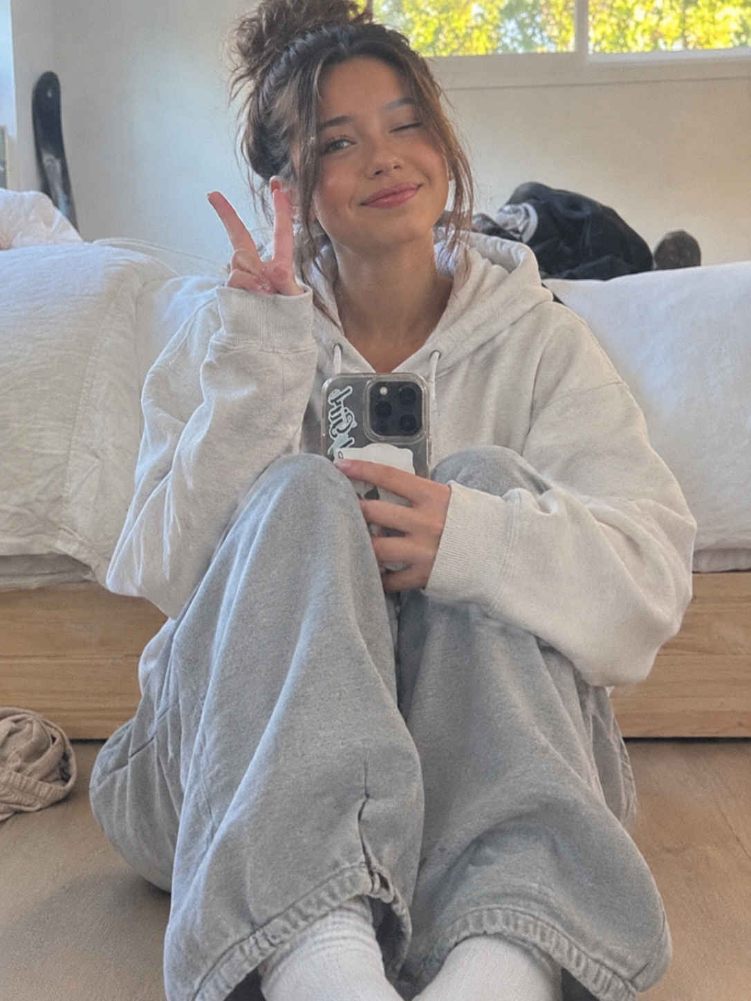 Tracey thumbnail