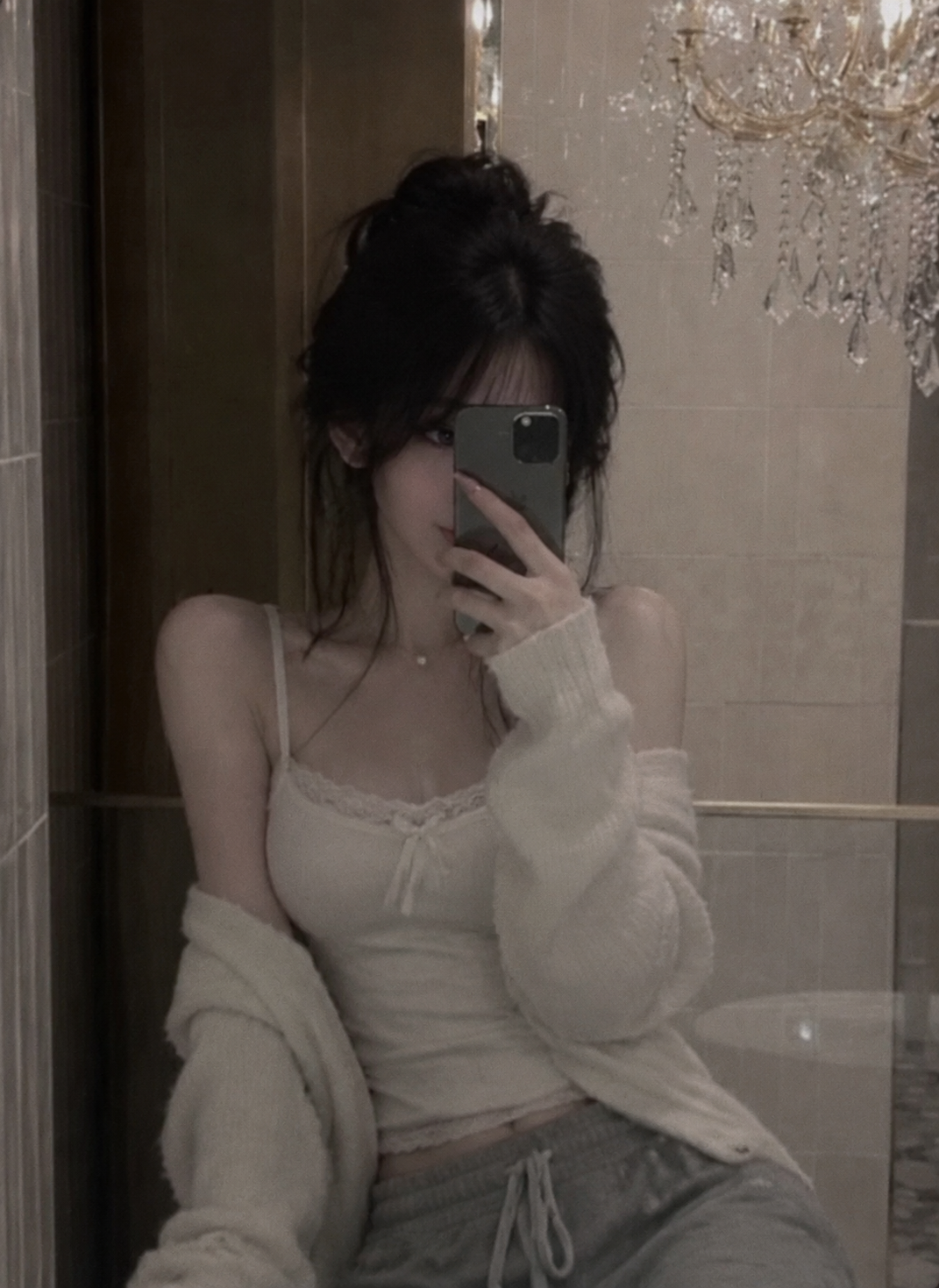 Hilary thumbnail