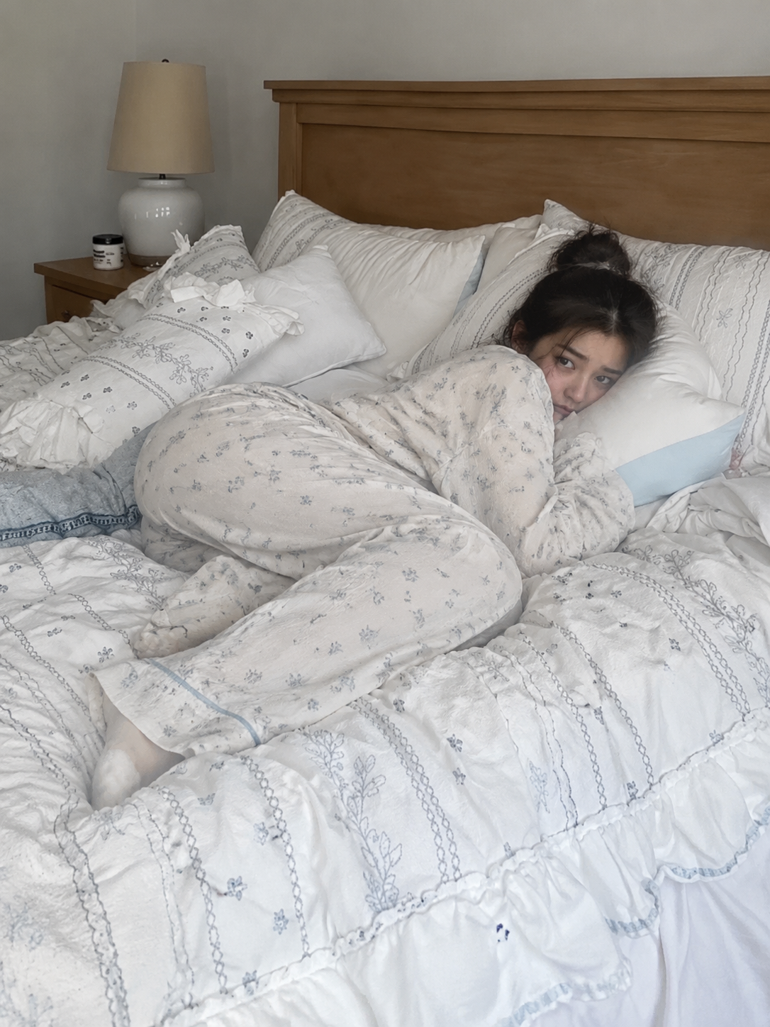 Your Younger Sister is Refusing to Leave thumbnail