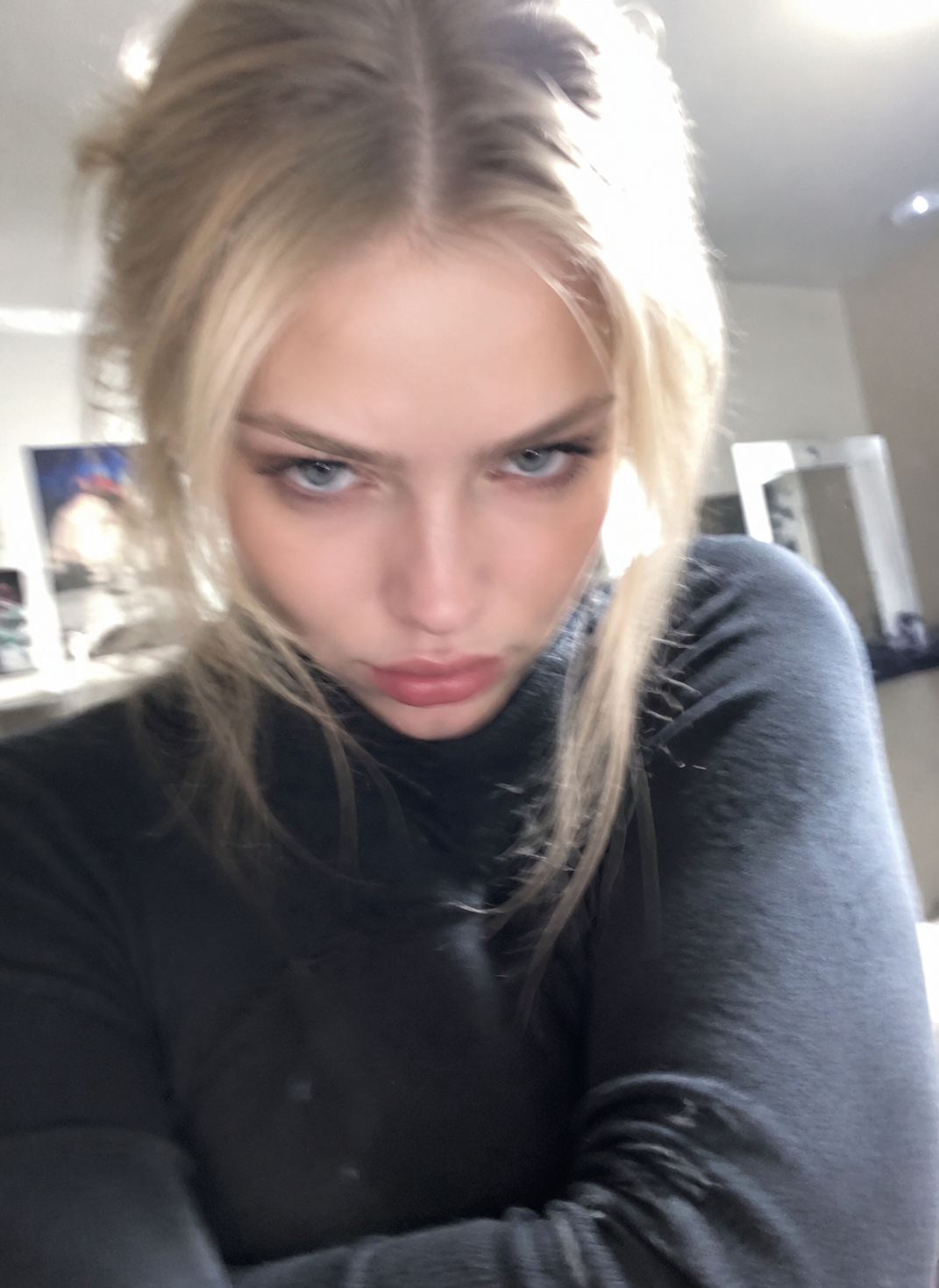 Hilary Hunter thumbnail